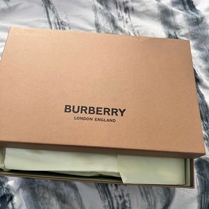 Burberry Ramsey Sneakers women’s 40.5